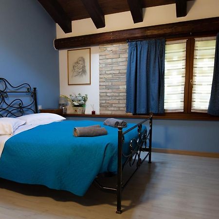 산 미켈레 알 타글리아멘토 Isola Di Wight B&B 외부 사진