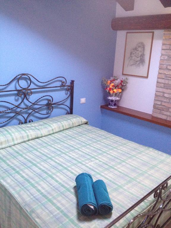 산 미켈레 알 타글리아멘토 Isola Di Wight B&B 외부 사진
