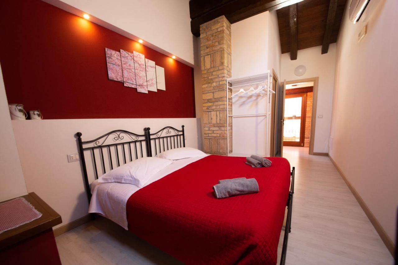 산 미켈레 알 타글리아멘토 Isola Di Wight B&B 외부 사진