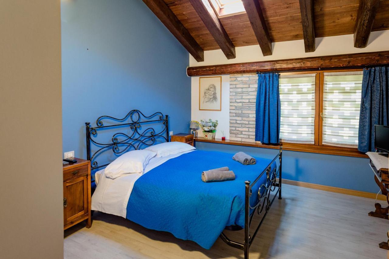 산 미켈레 알 타글리아멘토 Isola Di Wight B&B 외부 사진
